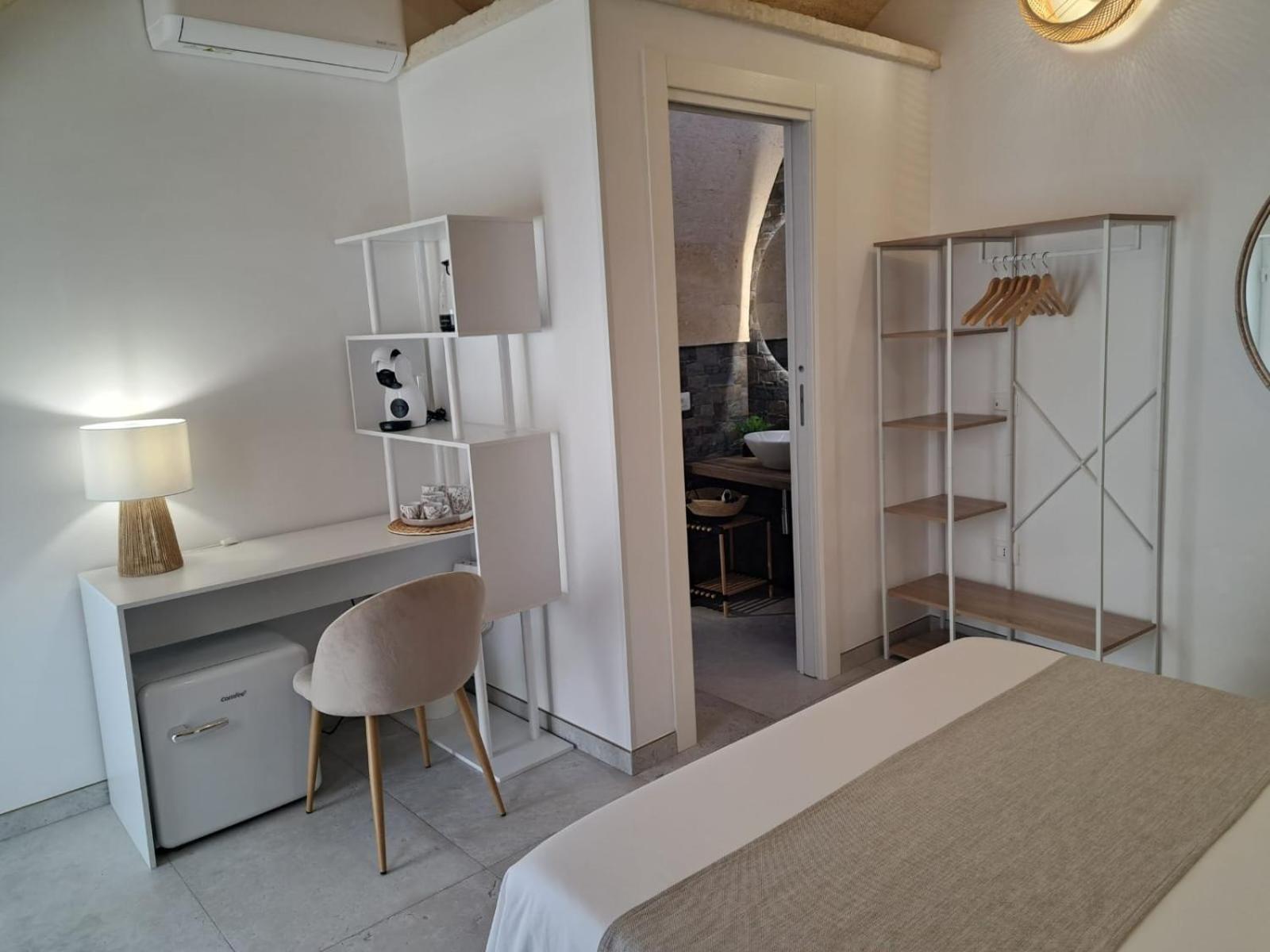Mae Apulian Rooms Grottaglie Kültér fotó