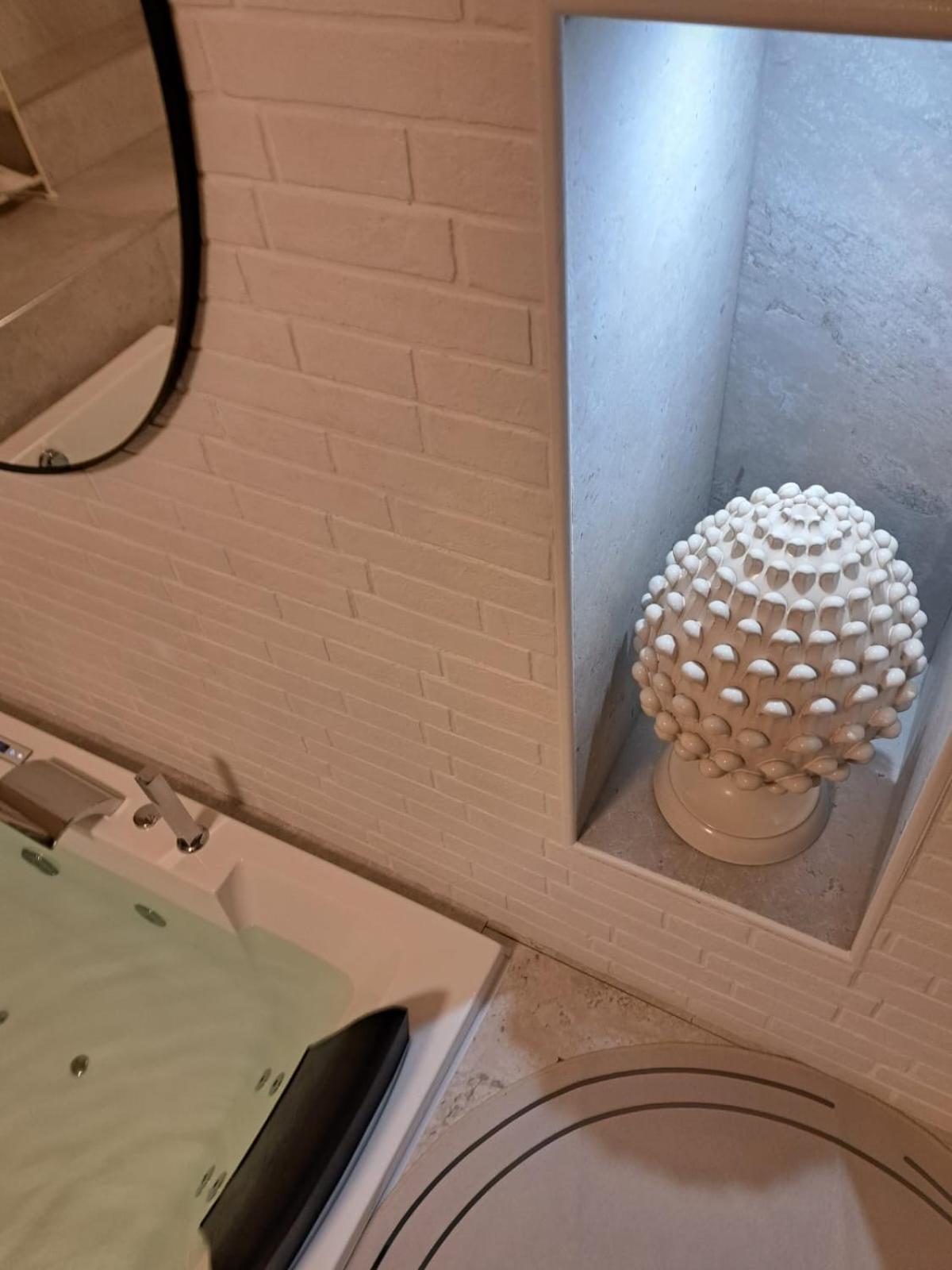 Mae Apulian Rooms Grottaglie Kültér fotó